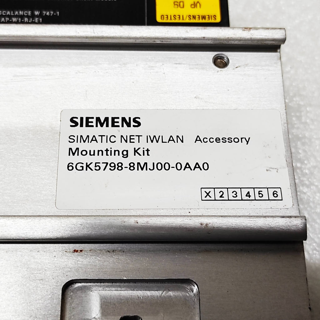 SIEMENS 6GK5 747-1AA30-6AA0 SCALANCE W 747-1 SIMATIC NET IWLAN ETHERNET CLIENT M