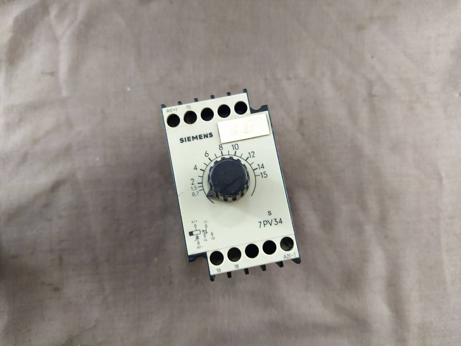 Siemens 7PV3441-1GA Timer 7PV34411GA 0.7 To 15 Sec 7PV34