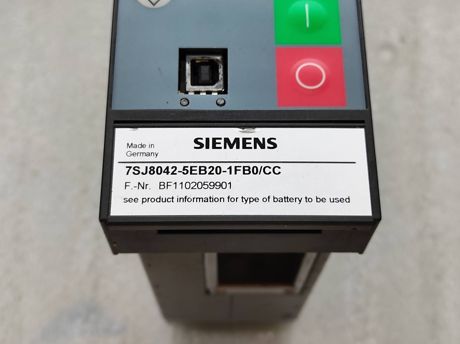 SIEMENS 7SJ8042-5EB20-1FB0/CC OVERCURRENT PROTECTION RELAY