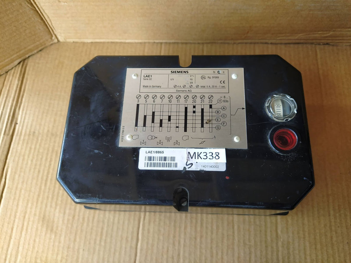 Siemens LAE1 Oil Burner Controller LAE1/8865 Serie 02 220-240V AC