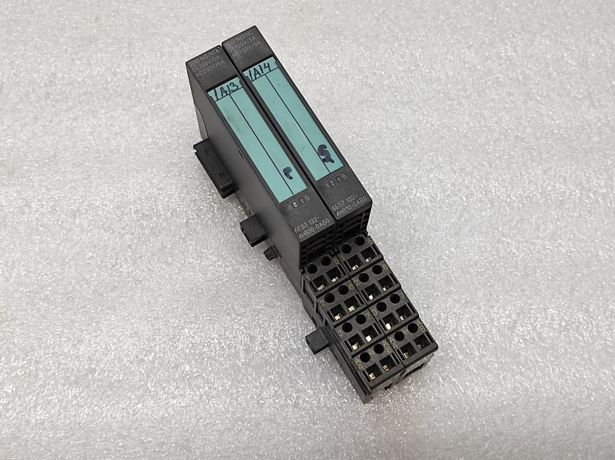SIEMENS SIMATIC S7 6ES7 132-4HB10-0AB0 ET200S 2DO RELAY DC/AC LOT OF 2 UNIT