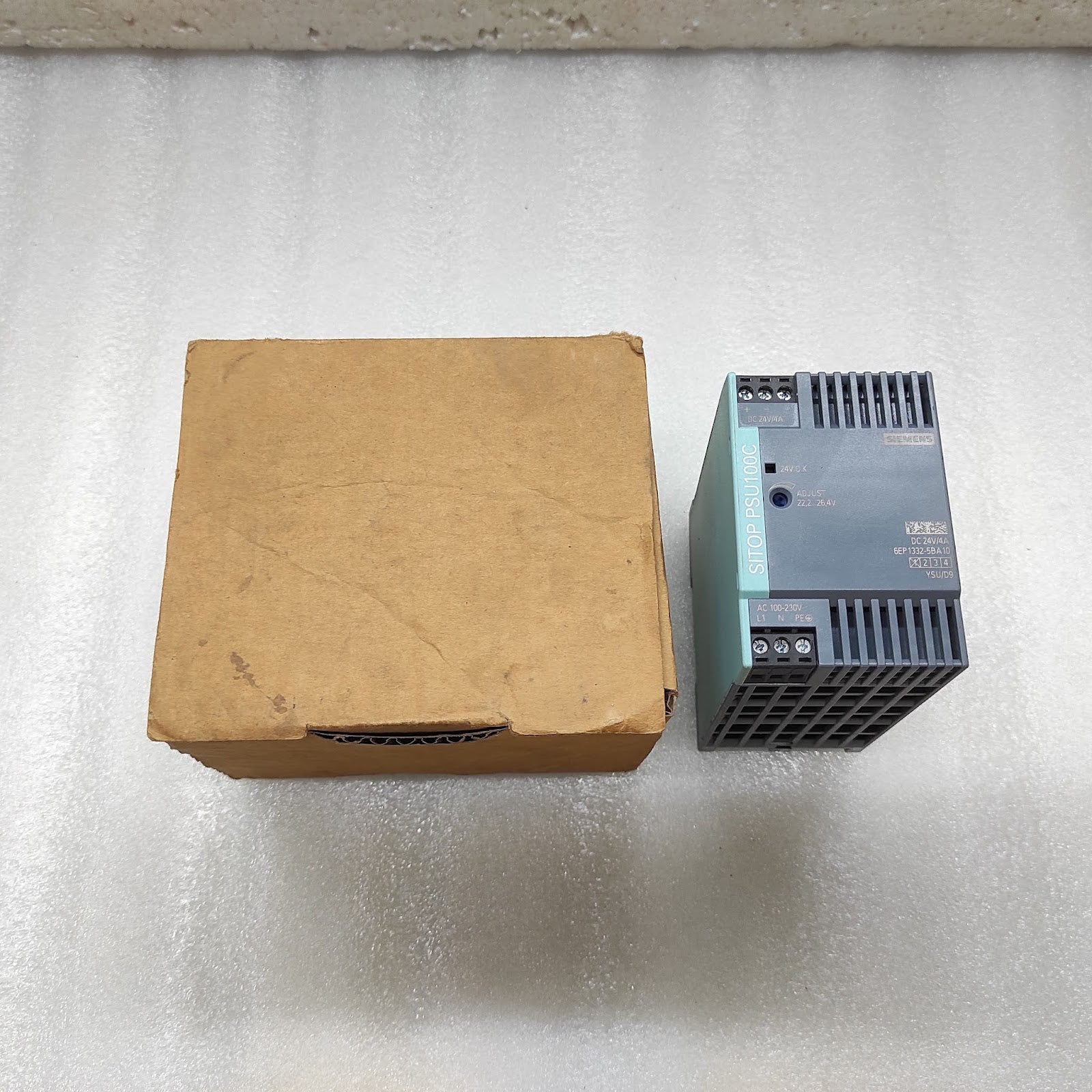 SIEMENS SITOP PSU100C 6EP1 332-5BA10 POWER SUPPLY 24VDC
