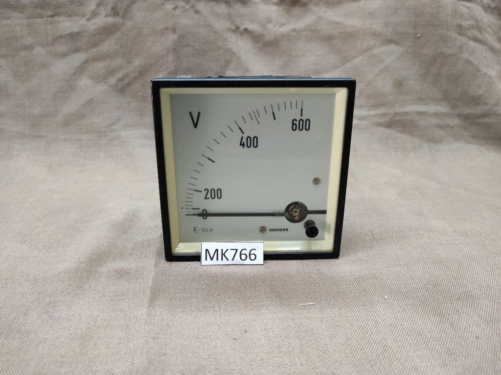 SIEMENS VOLTMETER 0-600V