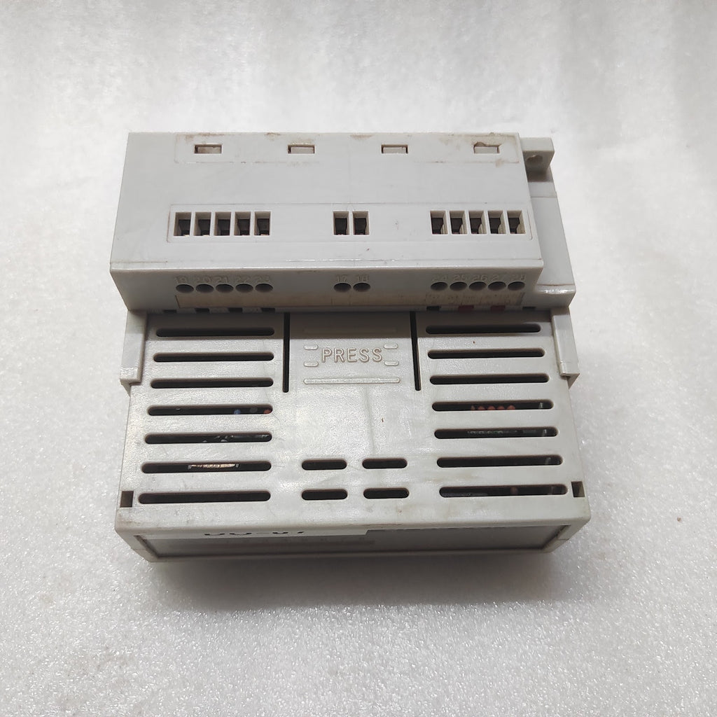 SIXNET ST-DO-DC1-08 8-DISCRETE OUTPUT MODULE ST-DO-DC1-08UB