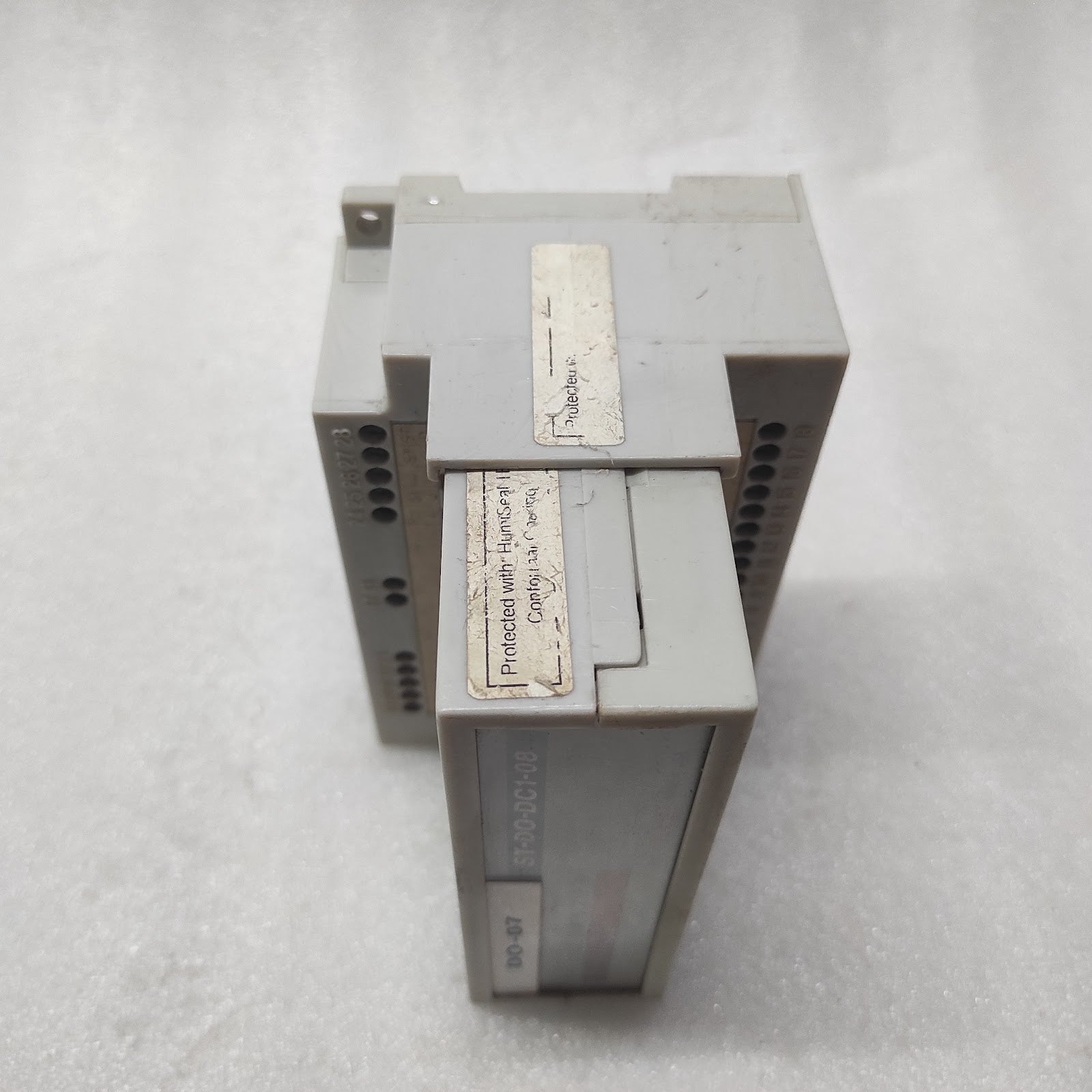 SIXNET ST-DO-DC1-08 8-DISCRETE OUTPUT MODULE ST-DO-DC1-08UB
