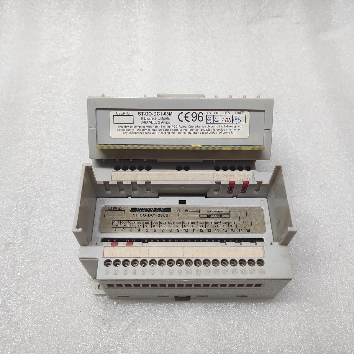 SIXNET ST-DO-DC1-08 8-DISCRETE OUTPUT MODULE ST-DO-DC1-08UB