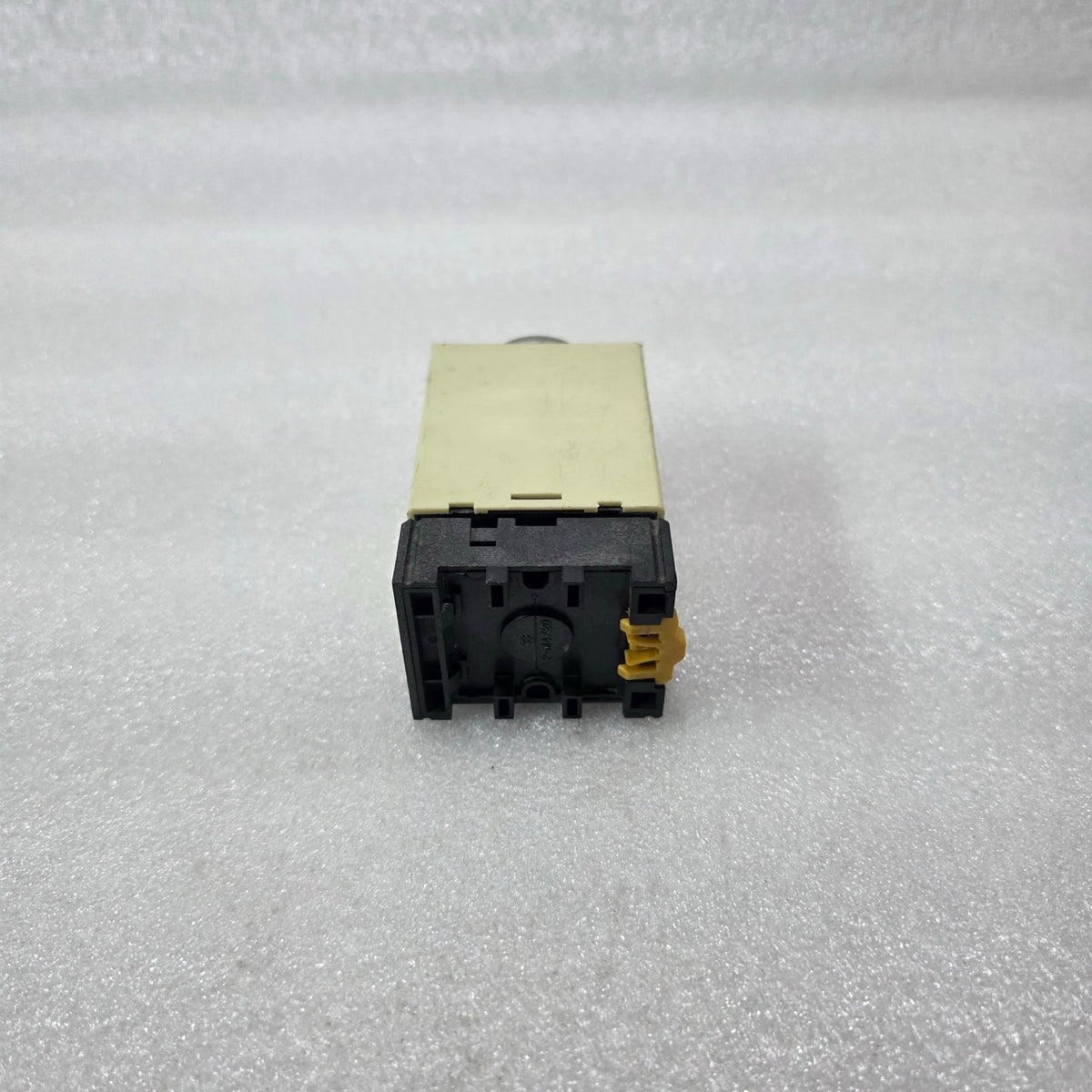 ABLIFY ST3P A-D SUPER TIMER MULTI-RANGE 200-220V TIME RELAY PRE-OWNED
