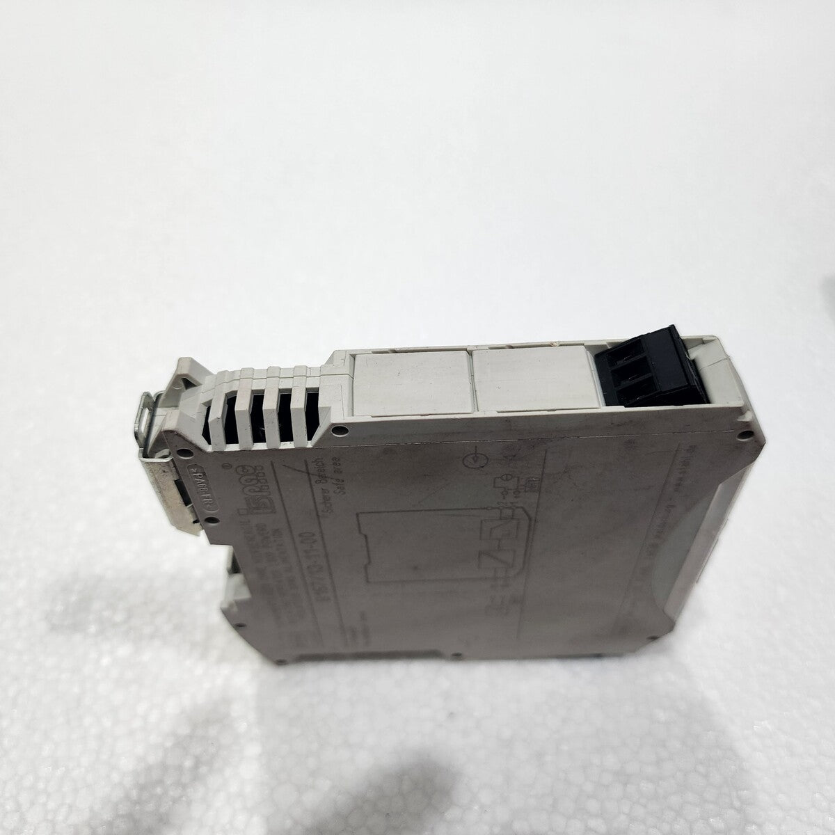 STAHL 9167/13-11-00 LOOP POWERED ISOLATING REPEATER