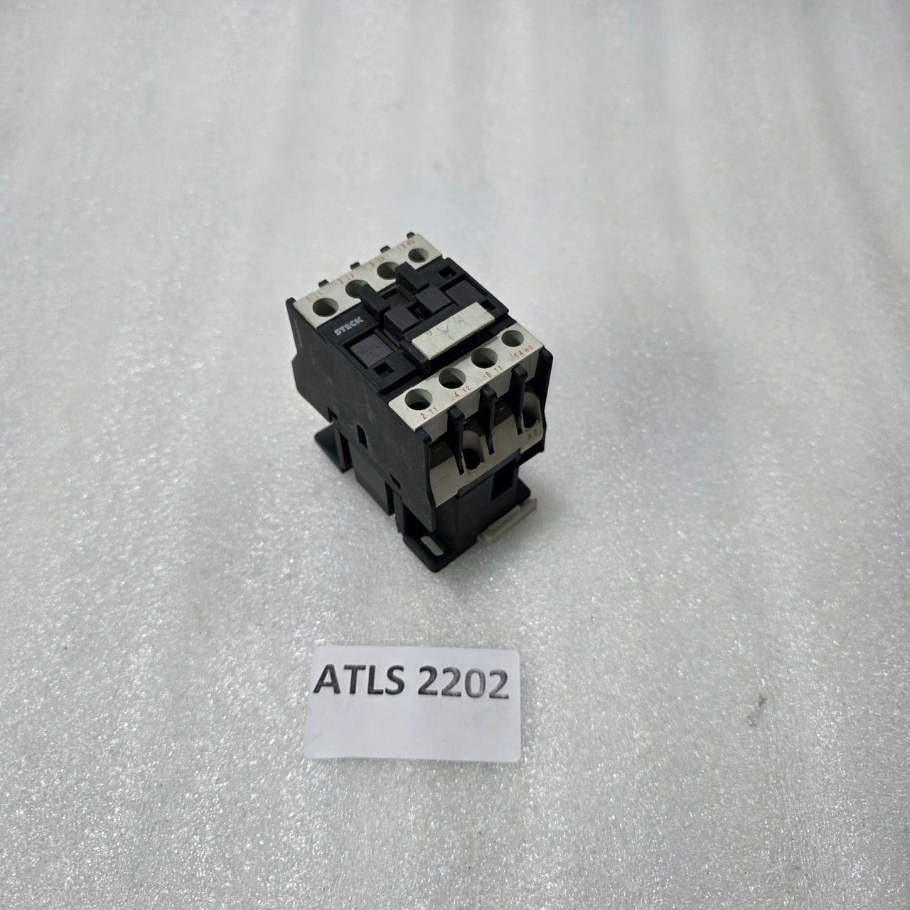 STECK S-D118A10M AC CONTACTOR 18A 3 POLE | COIL 220V 50/60HZ | 4–10KW MOTOR CONT