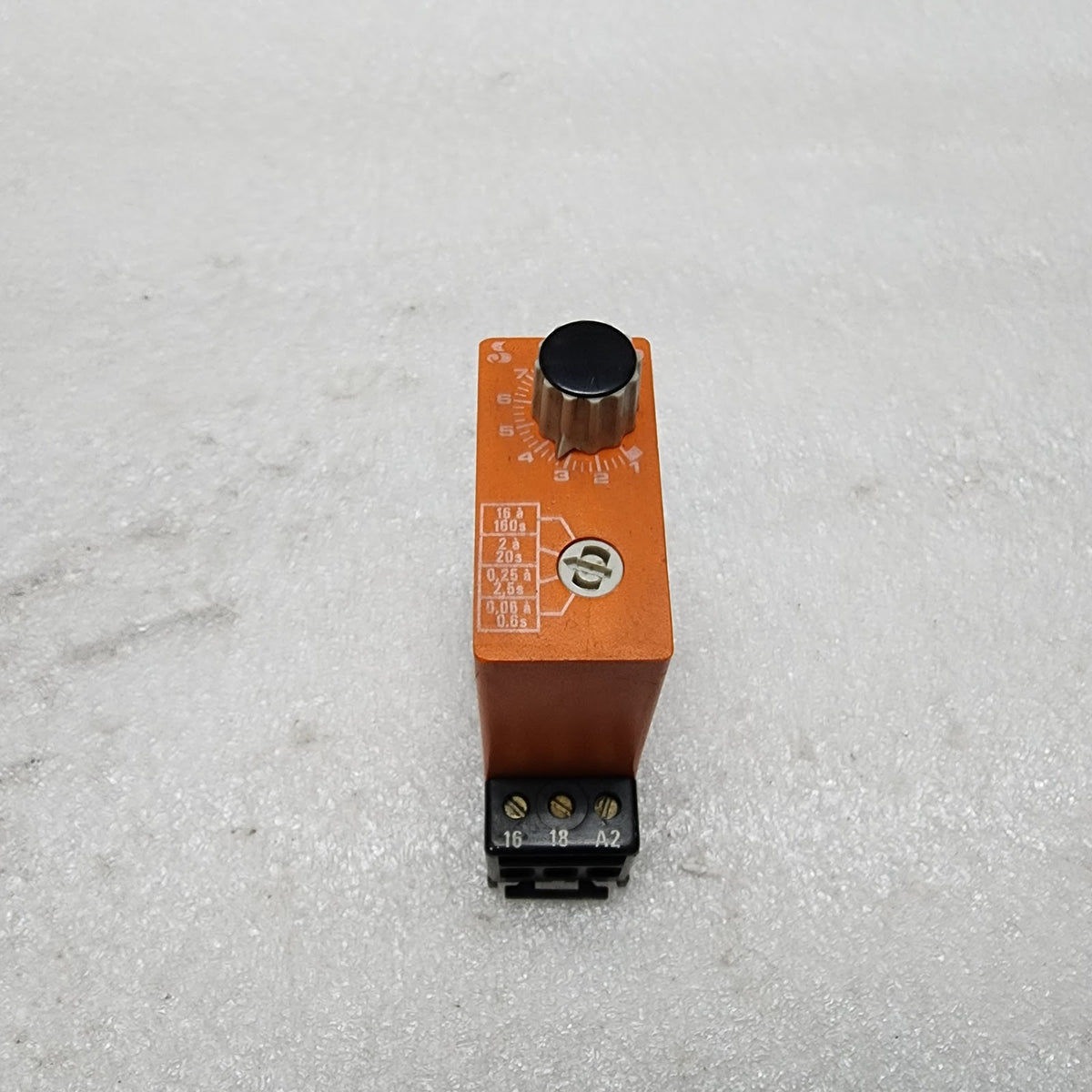SYRELEC BAR TIMER RELAY 24VAC-DC