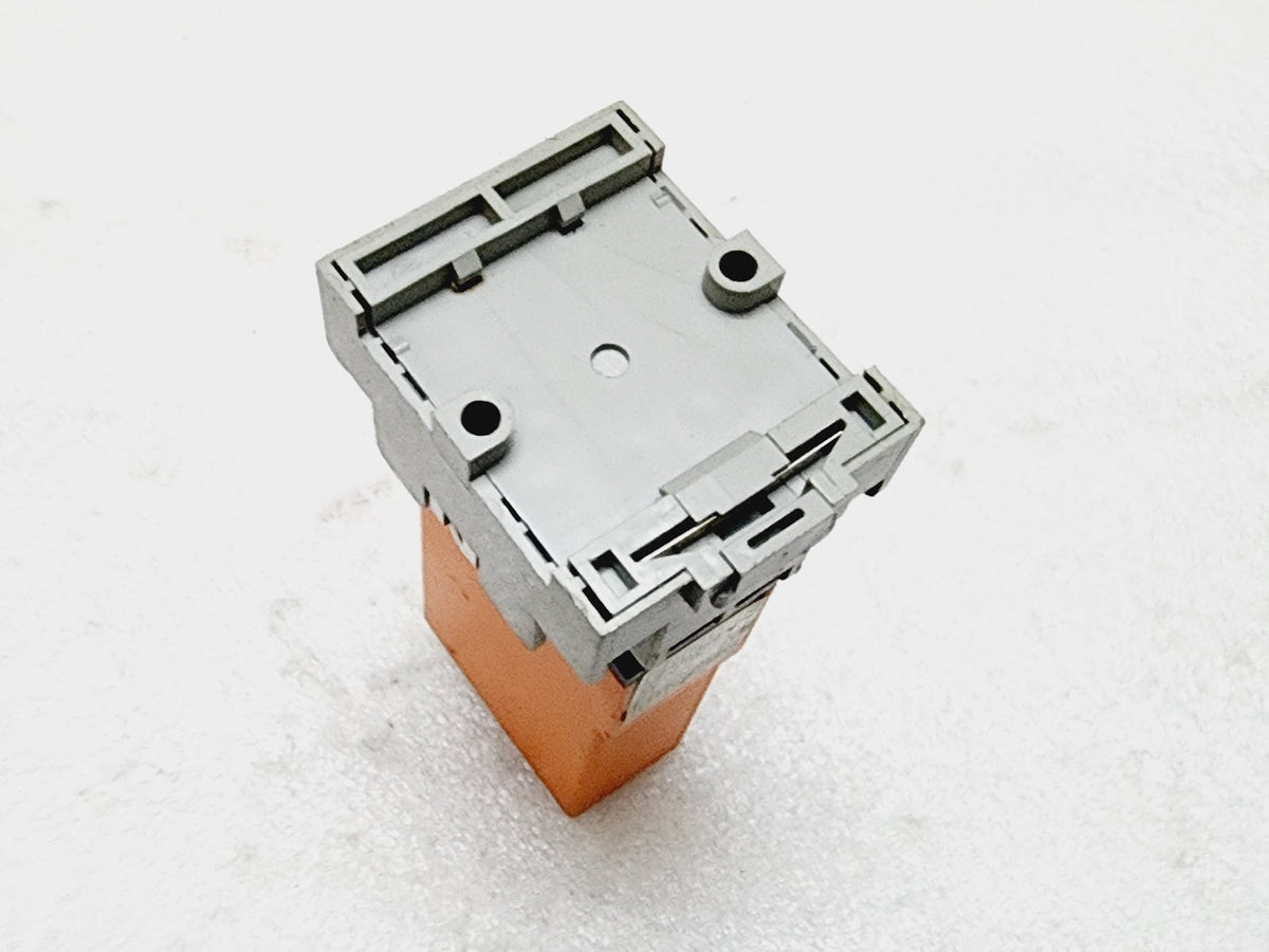 SYRELEC TCR2U TIMER RELAY 220VAC