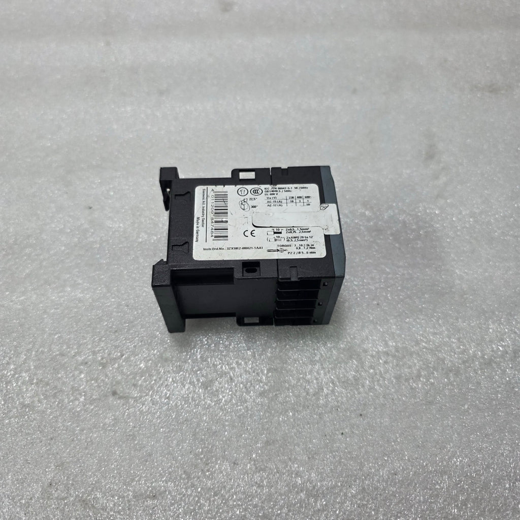 SIEMENS SIRIUS 3RH2131-1AP00 AUXILIARY CONTACTOR / CONTROL RELAY 4POLE COIL 230V