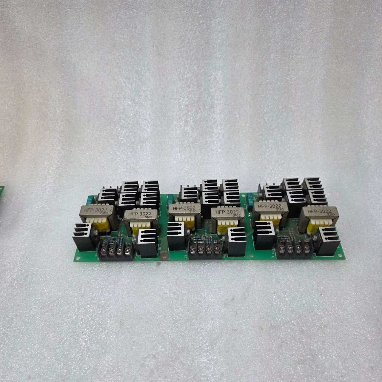 TAIYO EB-76 POWER DRIVER PCB WITH HFP-3022 MODULES | INDUSTRIAL CONTROL BOARD |