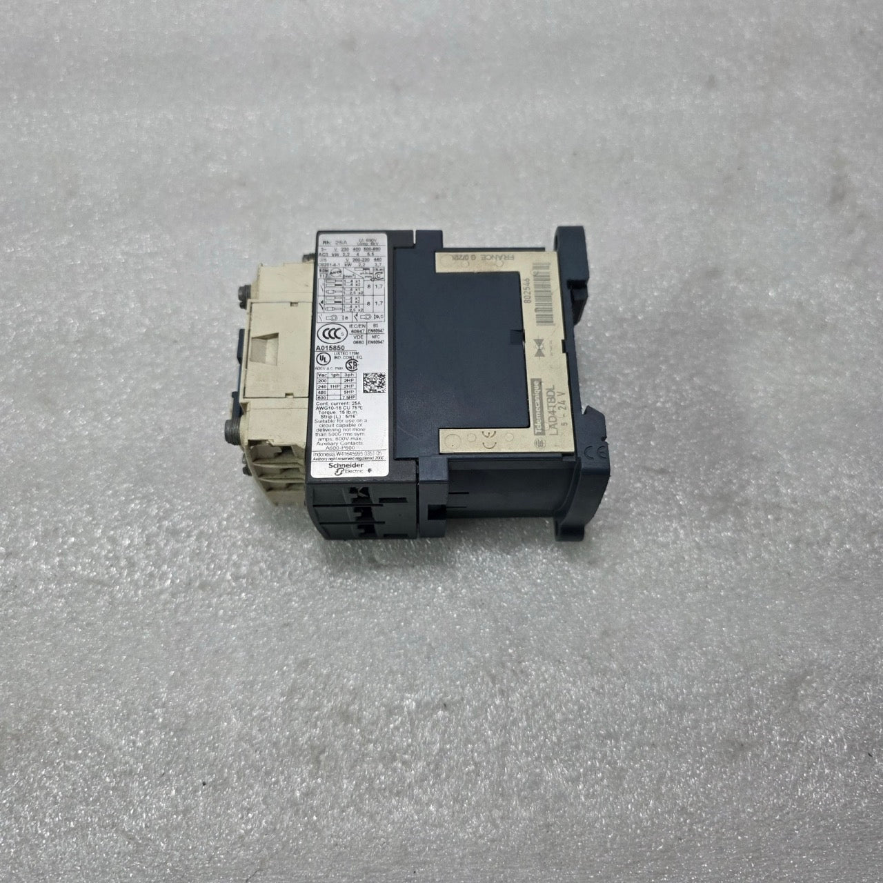 TELEMECANIQUE LC1D096BL CONTACTOR WITH LAD4TBDL 24V DC