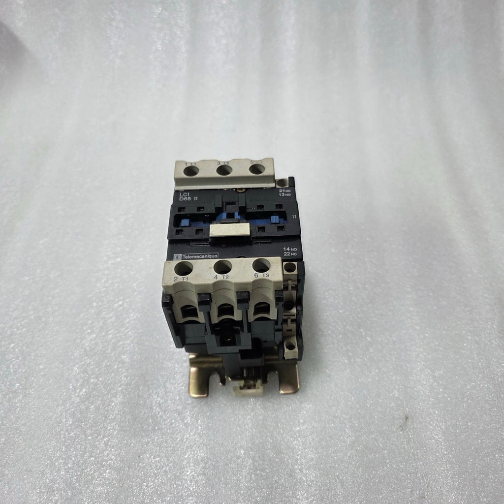 TELEMECANIQUE LC1D65 11 CONTACTOR – 65A AC3, 200–220V COIL, 1NO+1NC AUXILIARY, 3