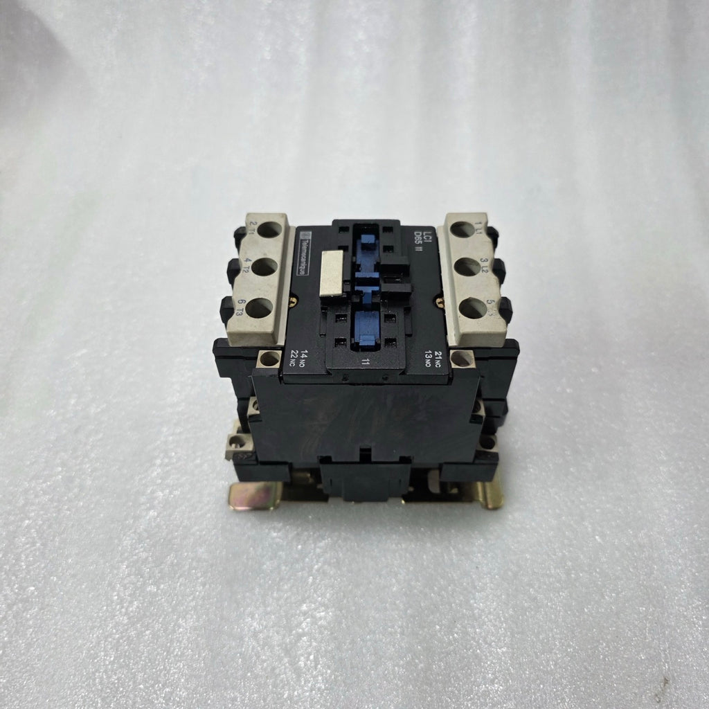 TELEMECANIQUE LC1D65 11 CONTACTOR – 65A AC3, 200–220V COIL, 1NO+1NC AUXILIARY, 3