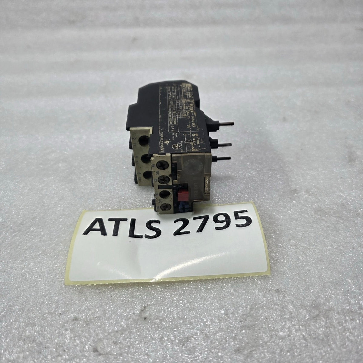 TELEMECANIQUE LR2 D1305 THERMAL OVERLOAD RELAY 0.63–1A MOTOR PROTECTION RELAY