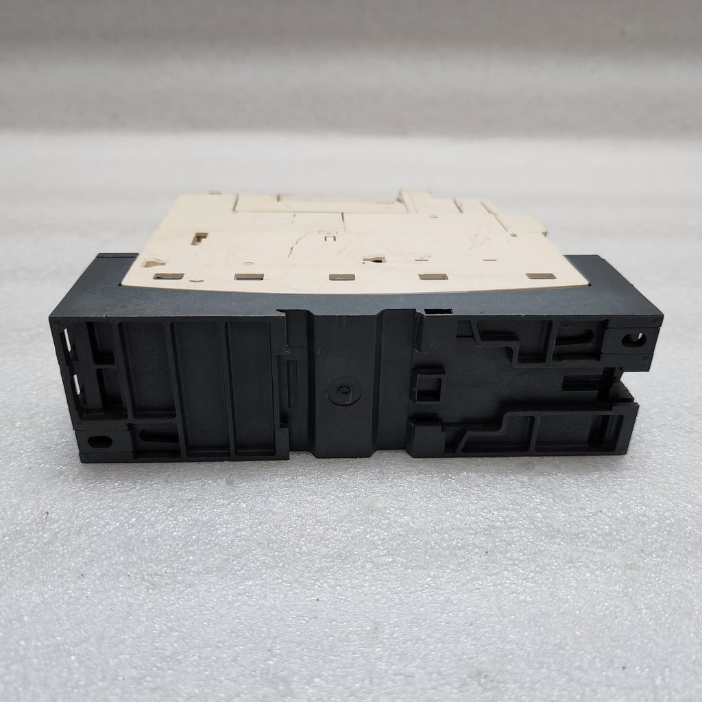 TELEMECANIQUE LUCAX6FU 0.15-0.6A 3PH MOTOR STANDARD CONTROL UNIT 110-240VAC/DC