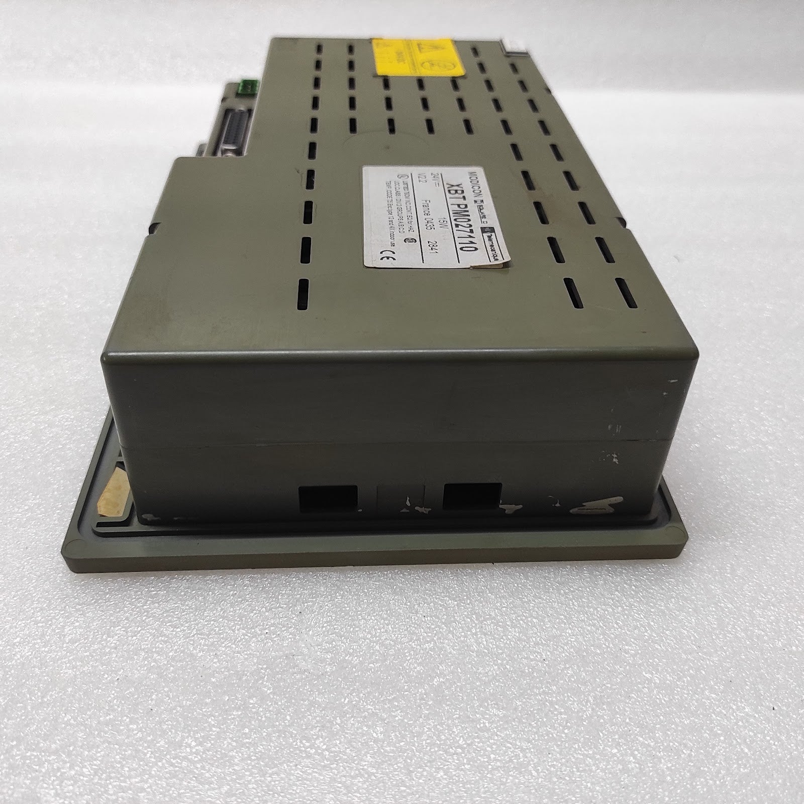 TELEMECANIQUE XBTPM027110 OPERATOR PANEL 24VDC