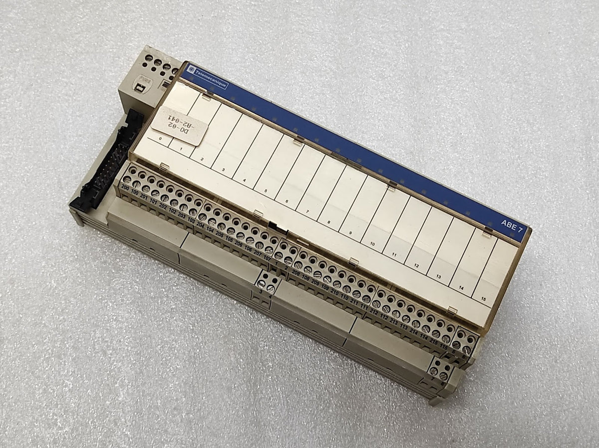 TELEMECANIQUE ABE 7 MODULE ABE7-R16T212