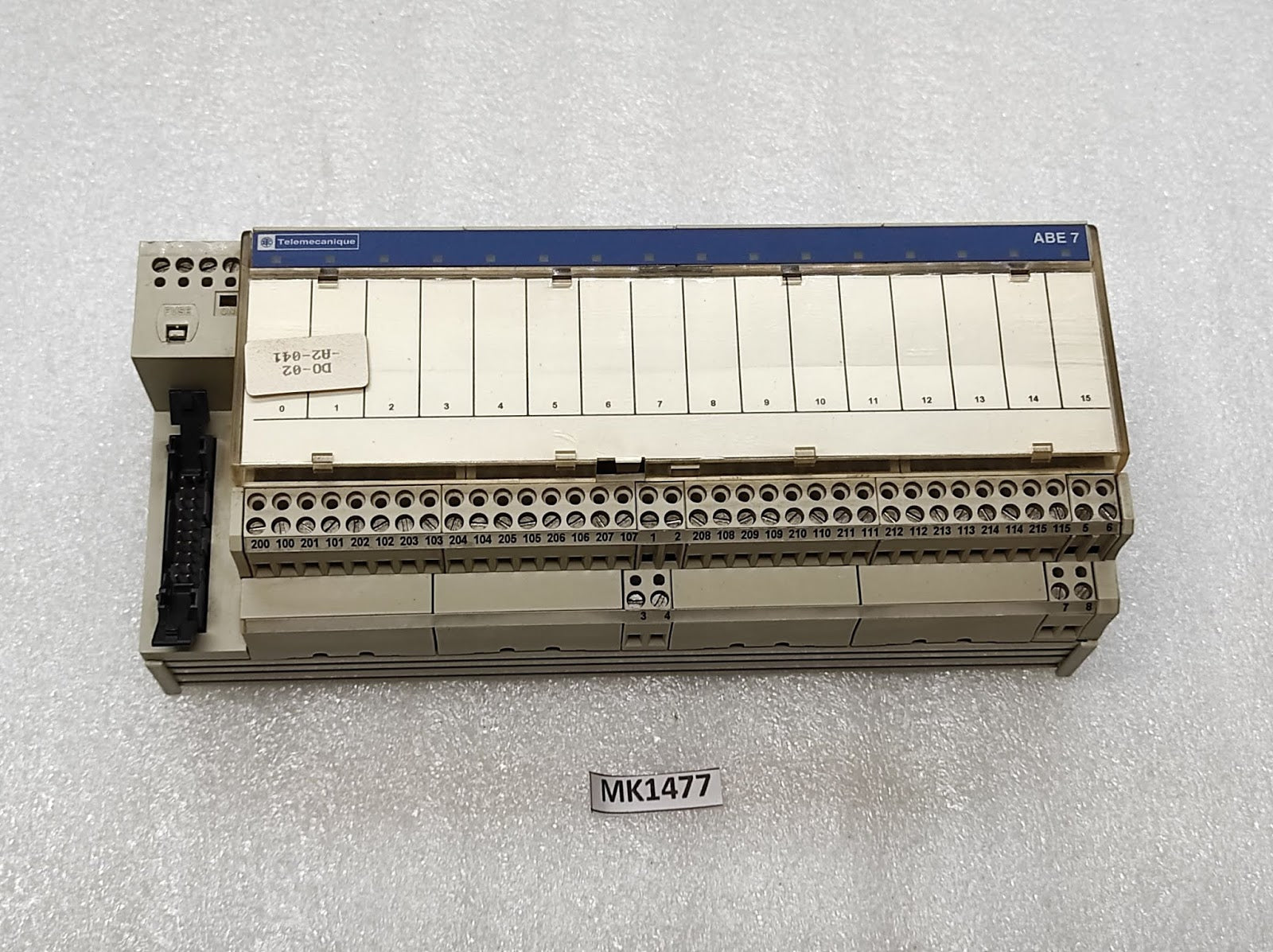 TELEMECANIQUE ABE 7 MODULE ABE7-R16T212