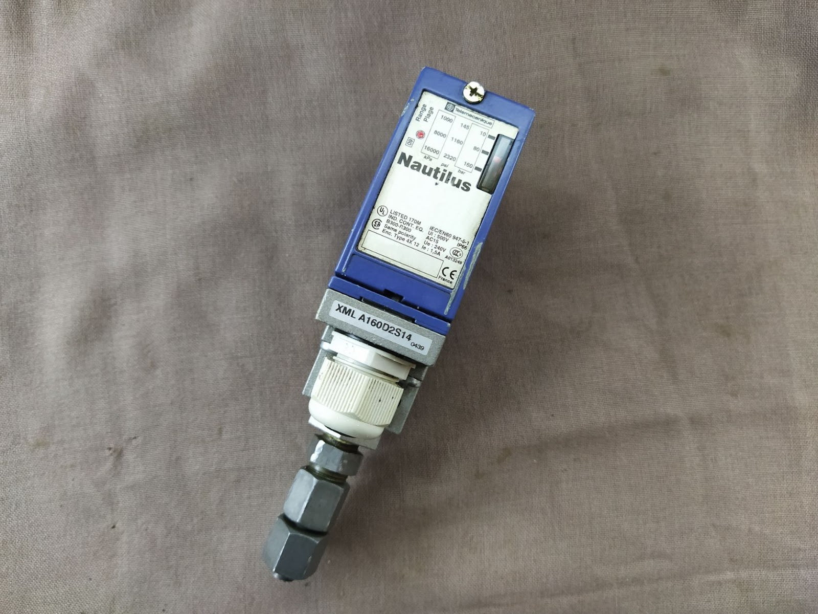 Telemecanique Nautilus XML A160D2S14 Pressure Switch XMLA160D2S14