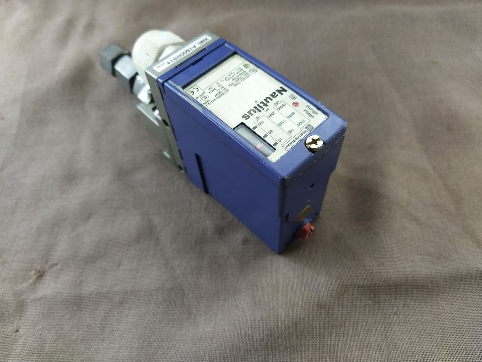 Telemecanique Nautilus XML A160D2S14 Pressure Switch XMLA160D2S14