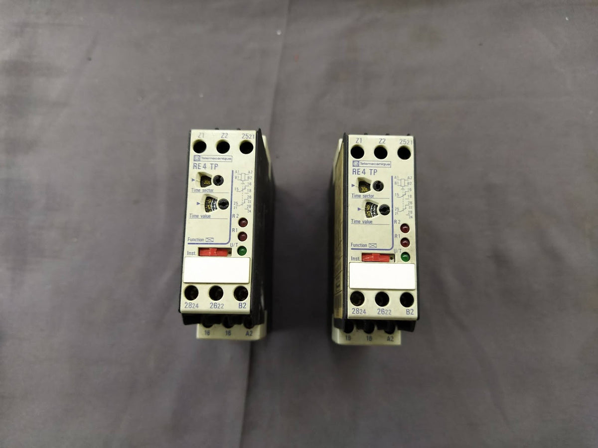 3 X Telemecanique RE4 TP13BU Time Delay Relay 0.05s-300h 110-240V X LOT OF 3 PC