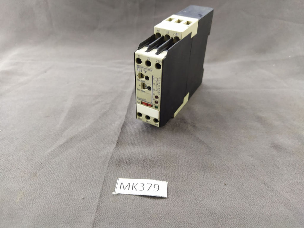 3 X Telemecanique RE4 TP13BU Time Delay Relay 0.05s-300h 110-240V X LOT OF 3 PC