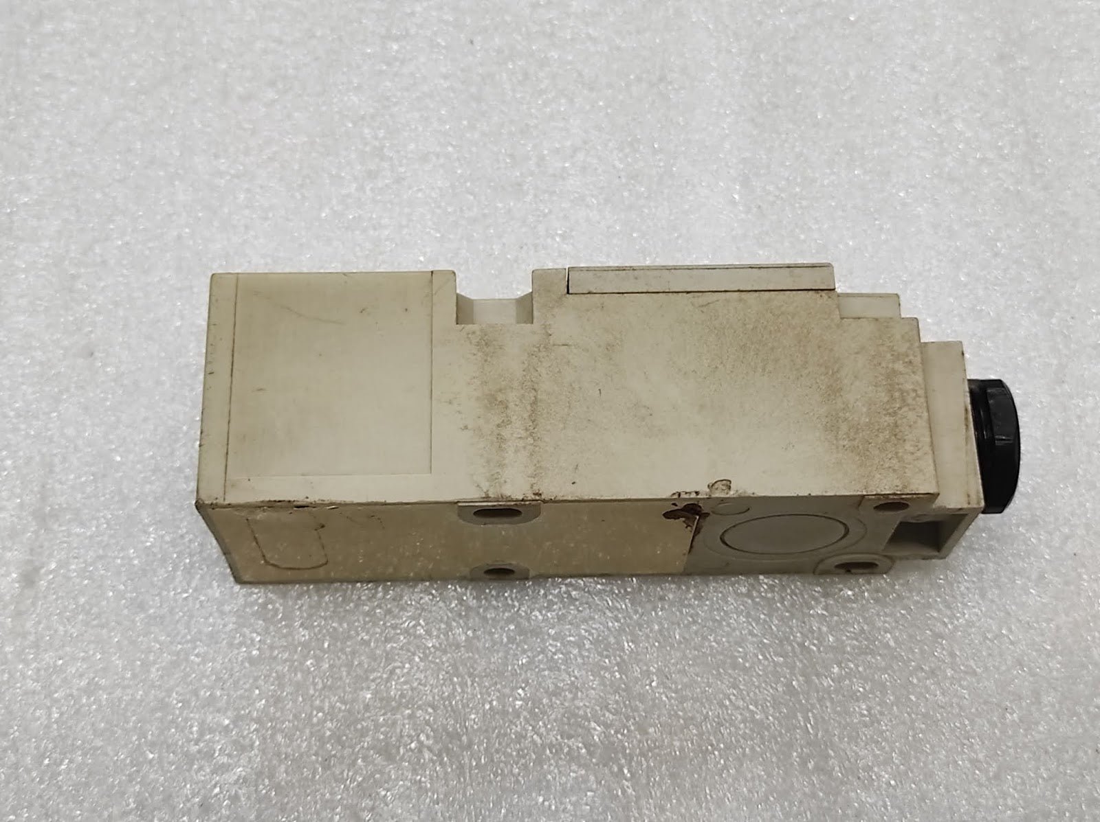 TELEMECANIQUE XSC-A150110 INDUCTIVE SENSOR