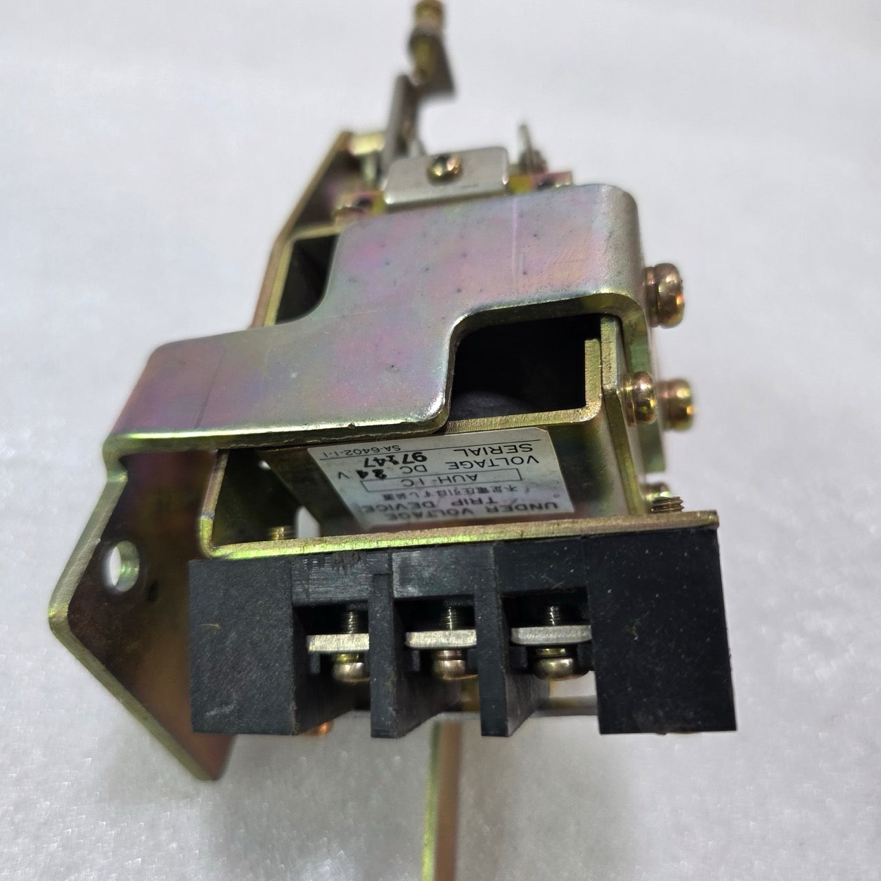 TERASAKI AUH-1C UNDER VOLTAGE TRIP DEVICE | 24V DC