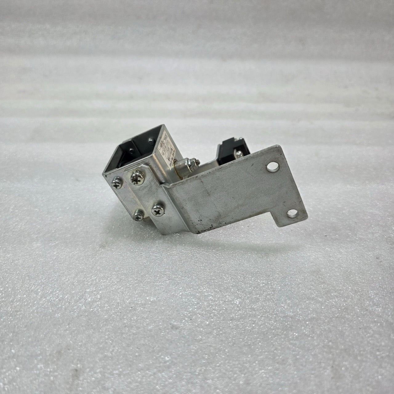 TERASAKI AVH-1 VOLTAGE TRIP DEVICE (NA-5977-1-3) | 420–480V AC |