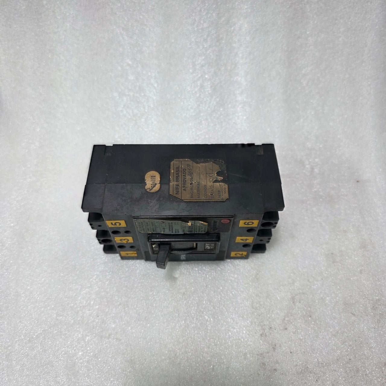 TERASAKI TO-30D MOLDED CASE CIRCUIT BREAKER 15A 3 POLE MCCB 500V AC / 250V DC