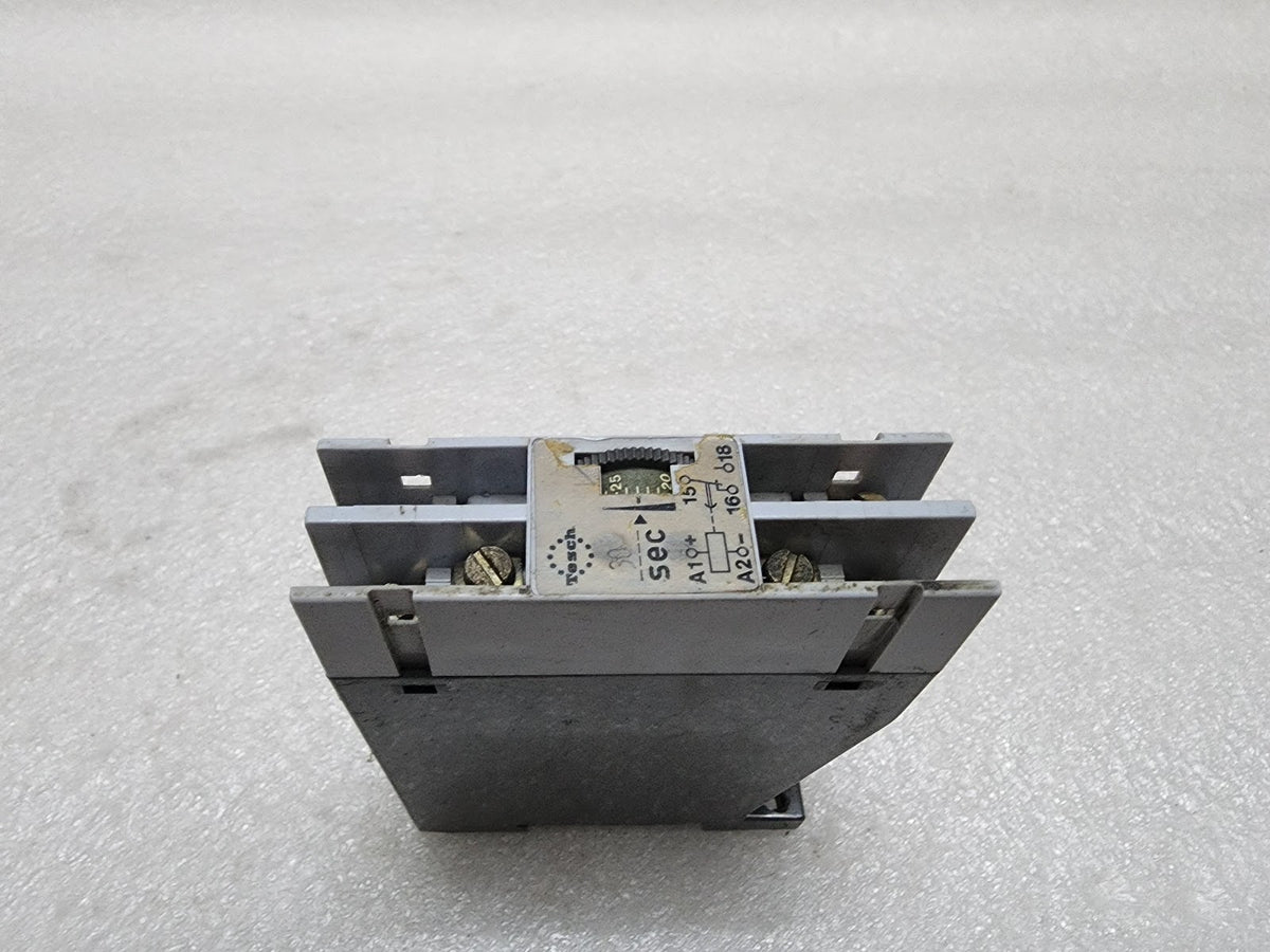 TESCH E72.3X TIMING RELAY 220V
