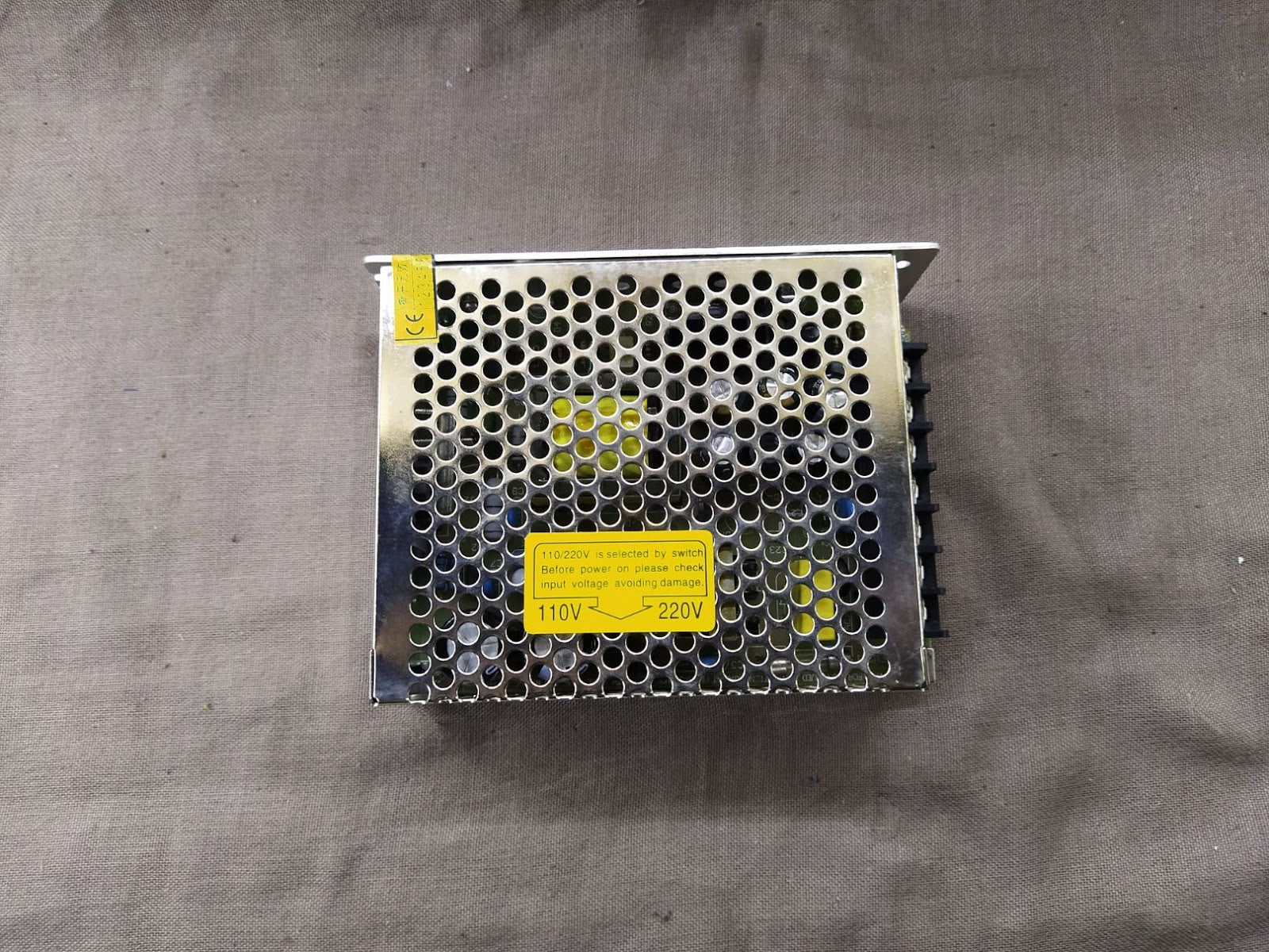 Tnznl D-30A Power Supply Output 5VDC/12VDC
