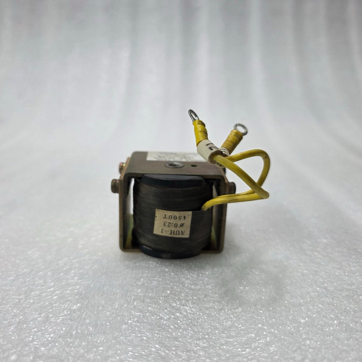 UNDER VOLTAGE TRIP DEVICE AUH-IC TA-6300-1-1 | INDUSTRIAL PROTECTION RELAY