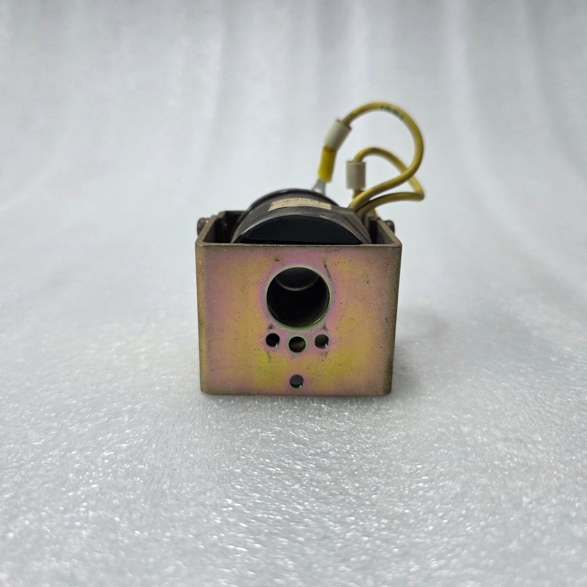 UNDER VOLTAGE TRIP DEVICE AUH-IC TA-6300-1-1 | INDUSTRIAL PROTECTION RELAY