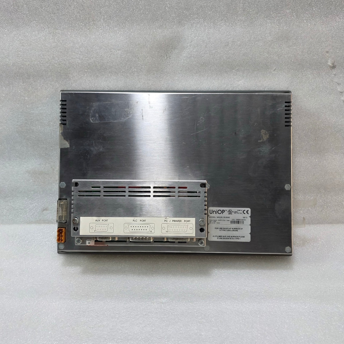 UNIOP MKDR-16-0045 OPERATOR INTERFACE PANEL 24VDC