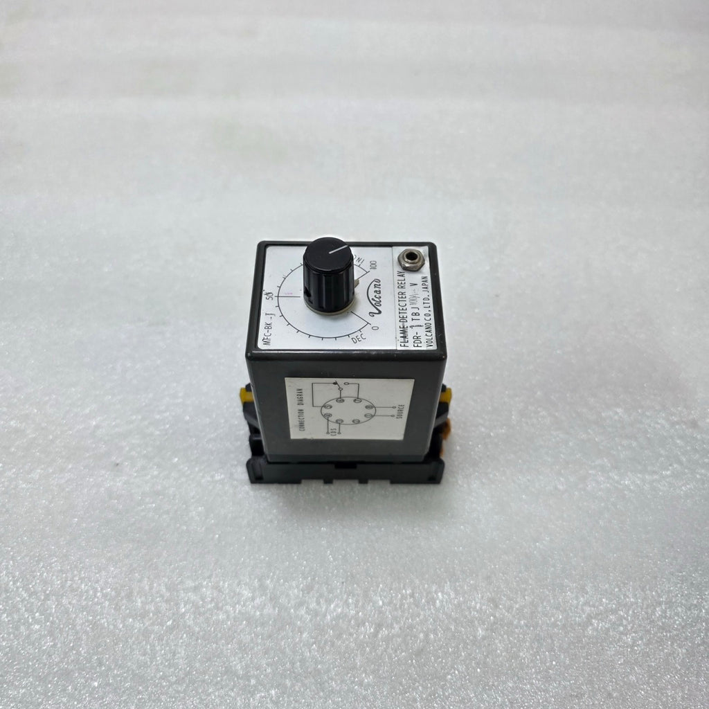 VOLCANO FDR-1TBJ FLAME DETECTOR RELAY | BURNER FLAME MONITORING CONTROLLER