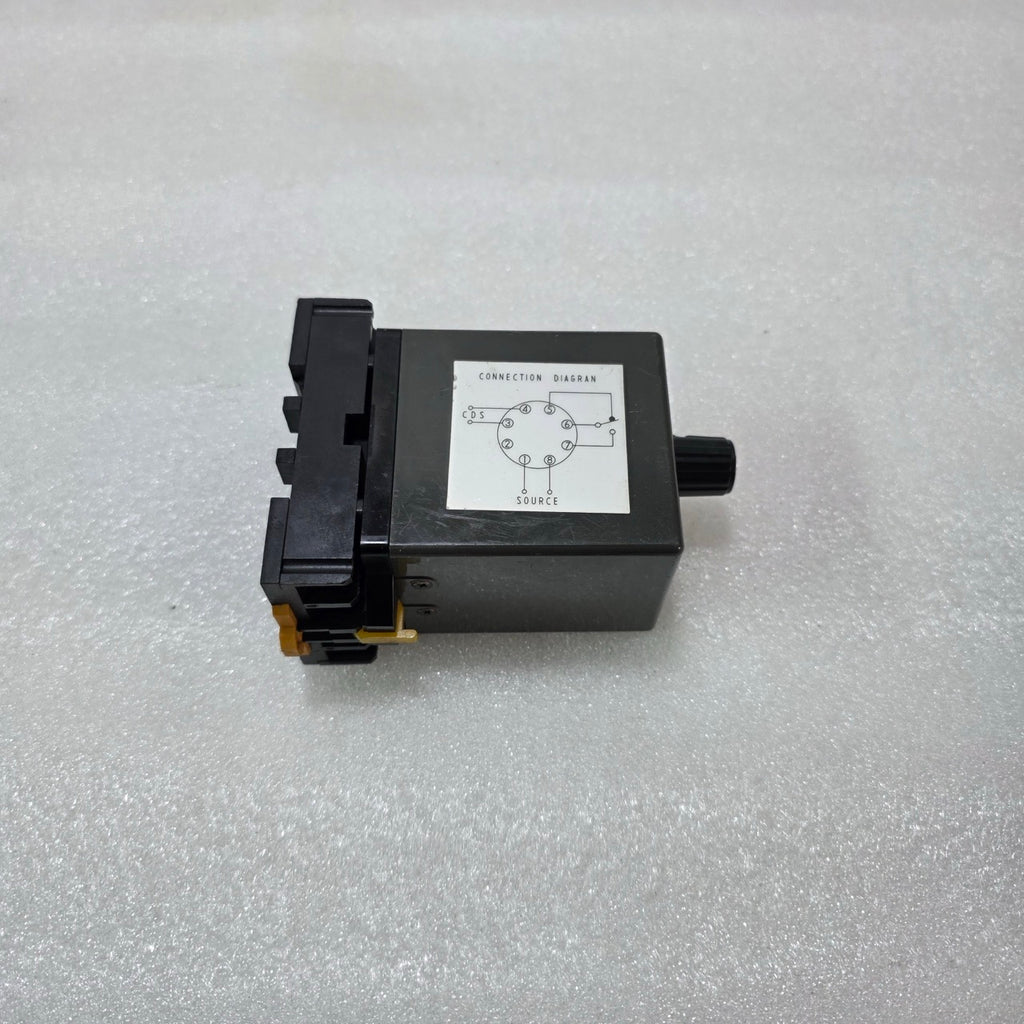 VOLCANO FDR-1TBJ FLAME DETECTOR RELAY | BURNER FLAME MONITORING CONTROLLER