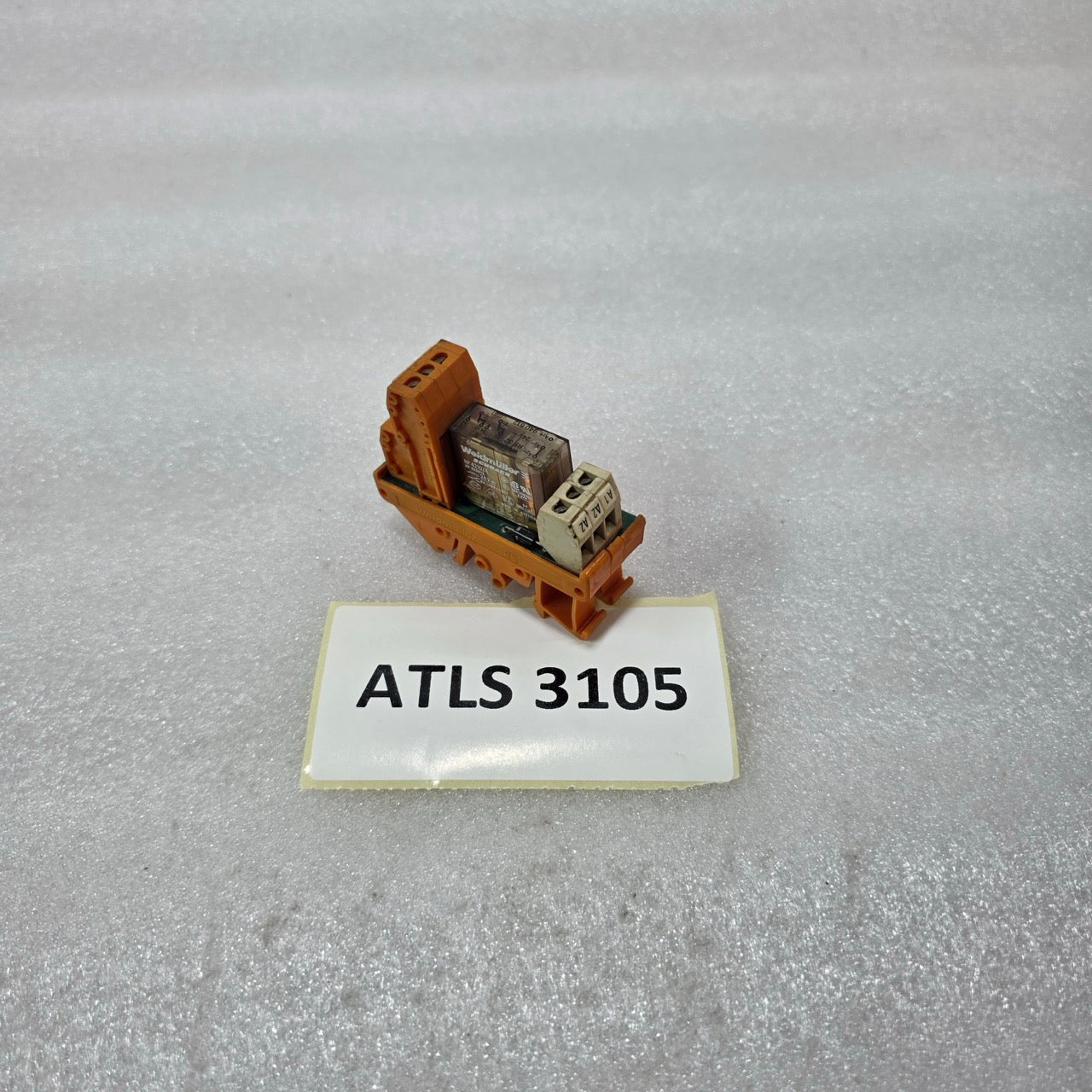 WEIDMULLER SCHRACK RP 421024 RS RELAY MODULE 24V 8A 250V 4-POLE PRE-OWNED