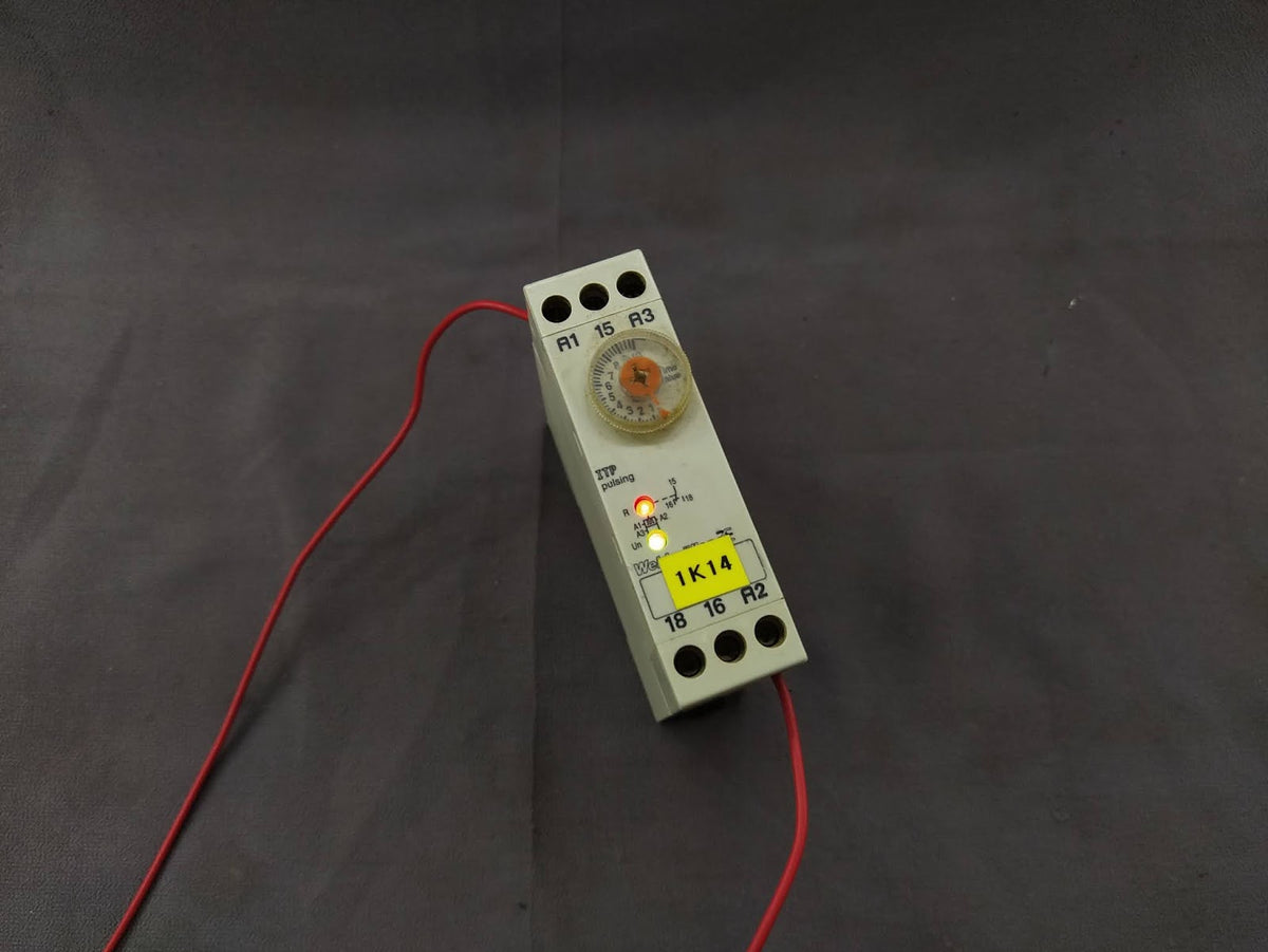 Weidmuller 836256 Timer Relay 24V/110-240V 0.05s-10s ITP Pulsing