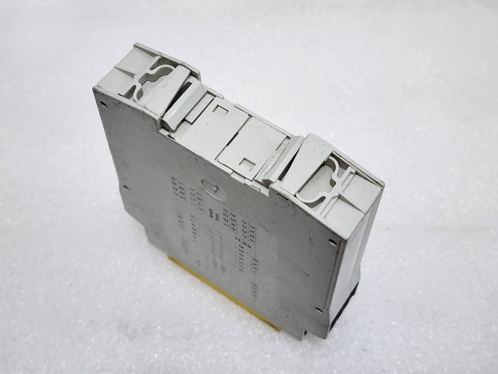 WIELAND SNE 4004K-A SAFETY RELAY R1.188.0593.0 24VAC-DC