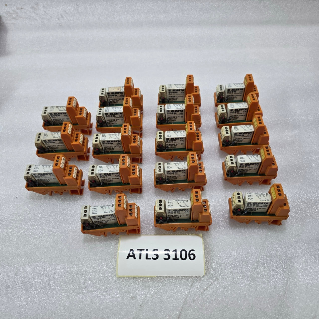WEIDMULLER RS 32 ELESTA SGR282 RELAY MODULE 24VDC 8A 250VAC DIN RAIL PRE-OWNED