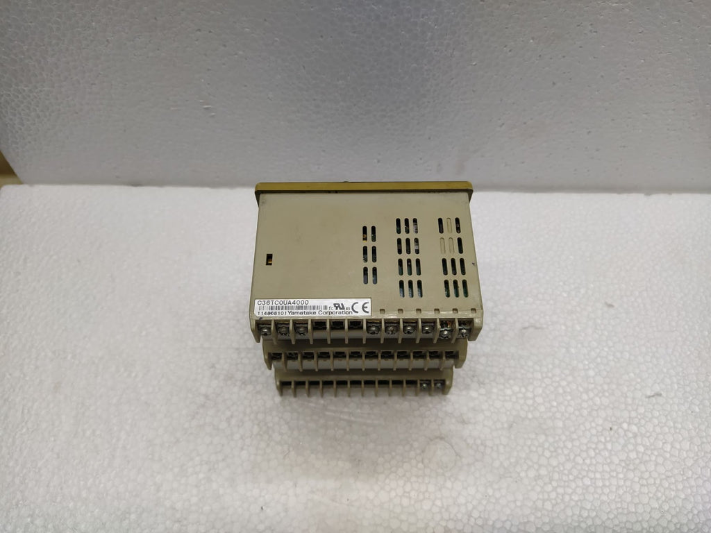 Yamatake Azbil SDC 36 Digital Indicating Controller C36TC0UA4000