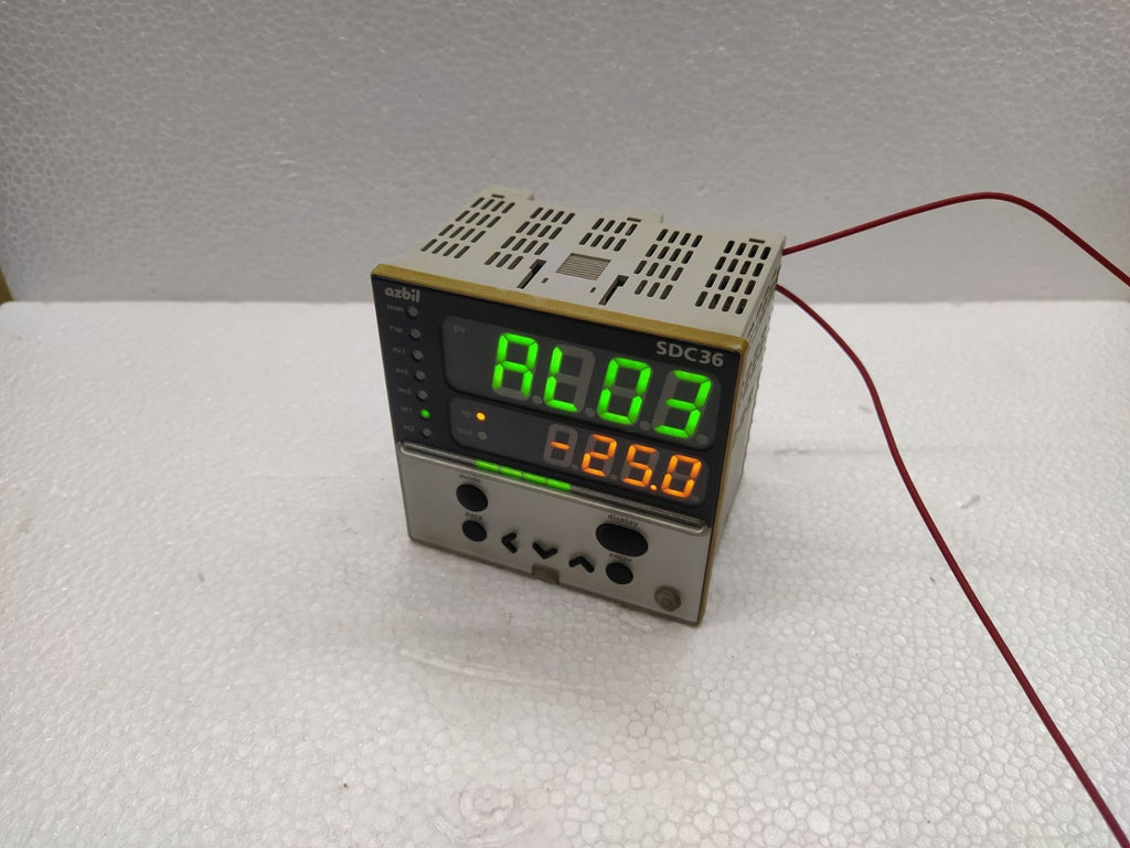 Yamatake Azbil SDC 36 Digital Indicating Controller C36TC0UA4000 SDC36 100-240V