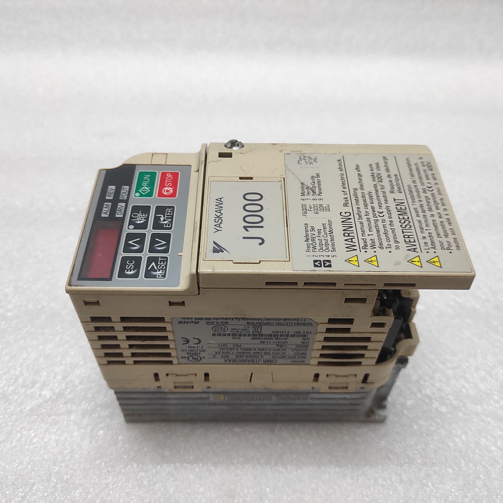 YASKAWA J1000 CIMR-JTBA0003BAA AC DRIVE 0.75kW/0.4kW