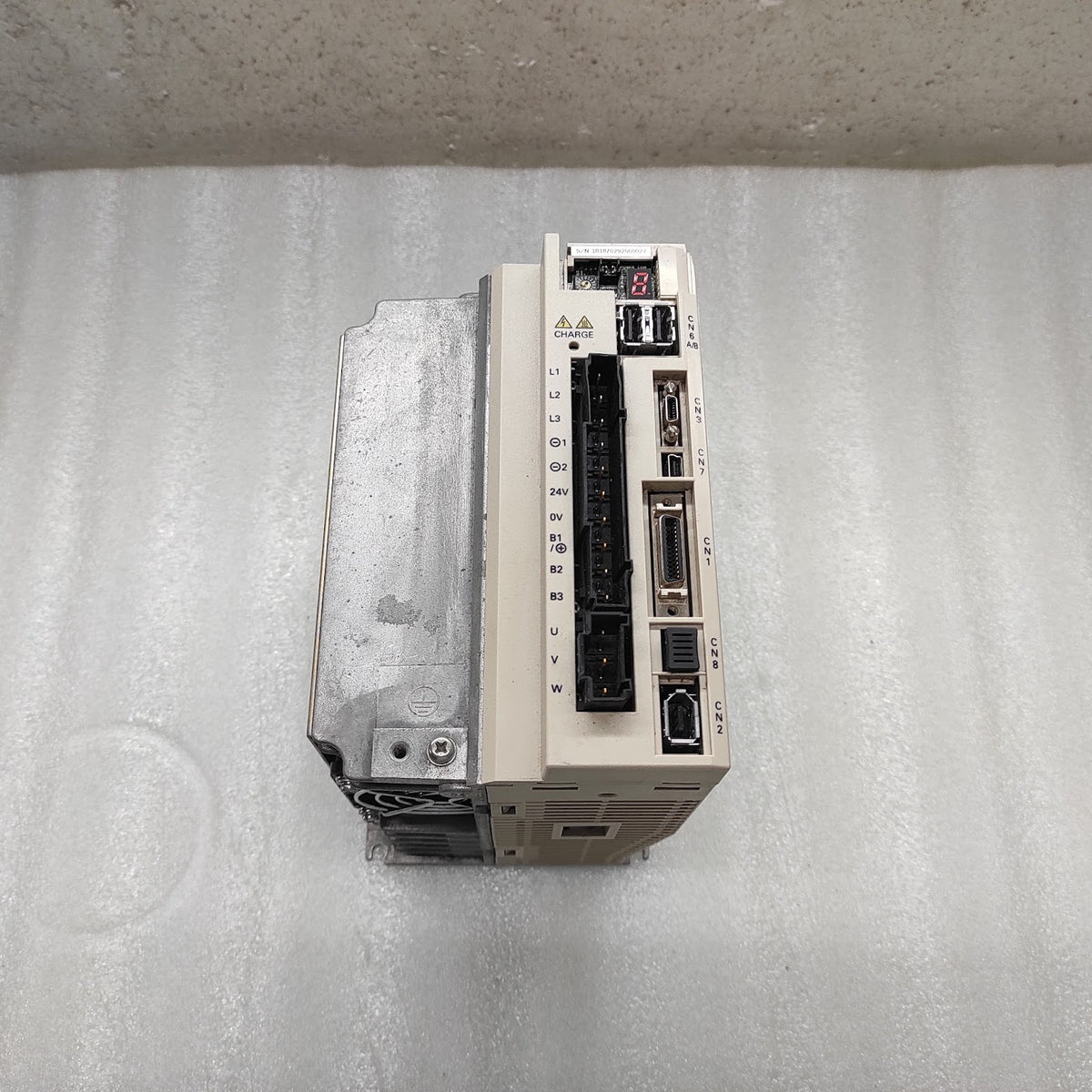 YASKAWA SGDV-1R9D11A020000 SERVOPACK