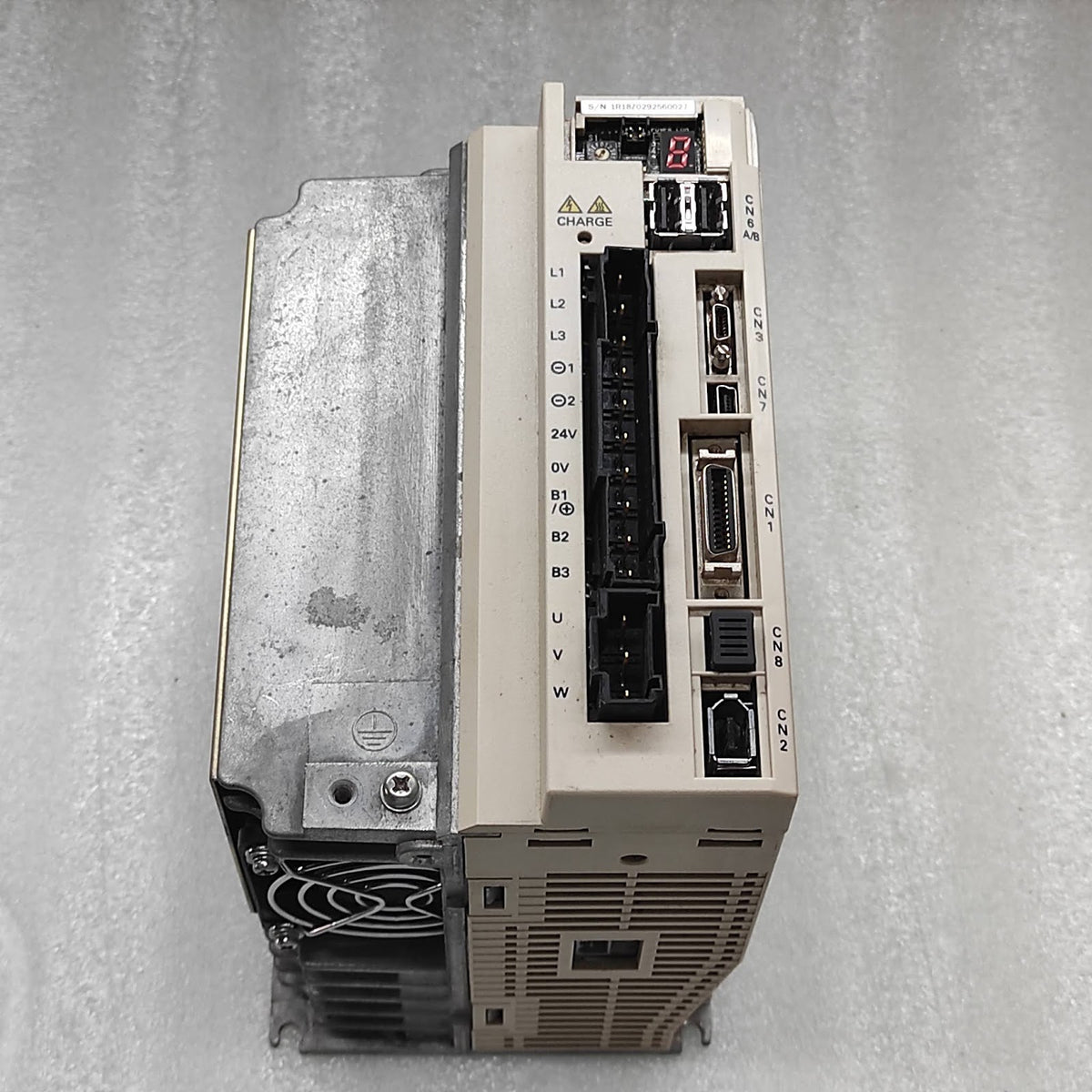 YASKAWA SGDV-1R9D11A020000 SERVOPACK