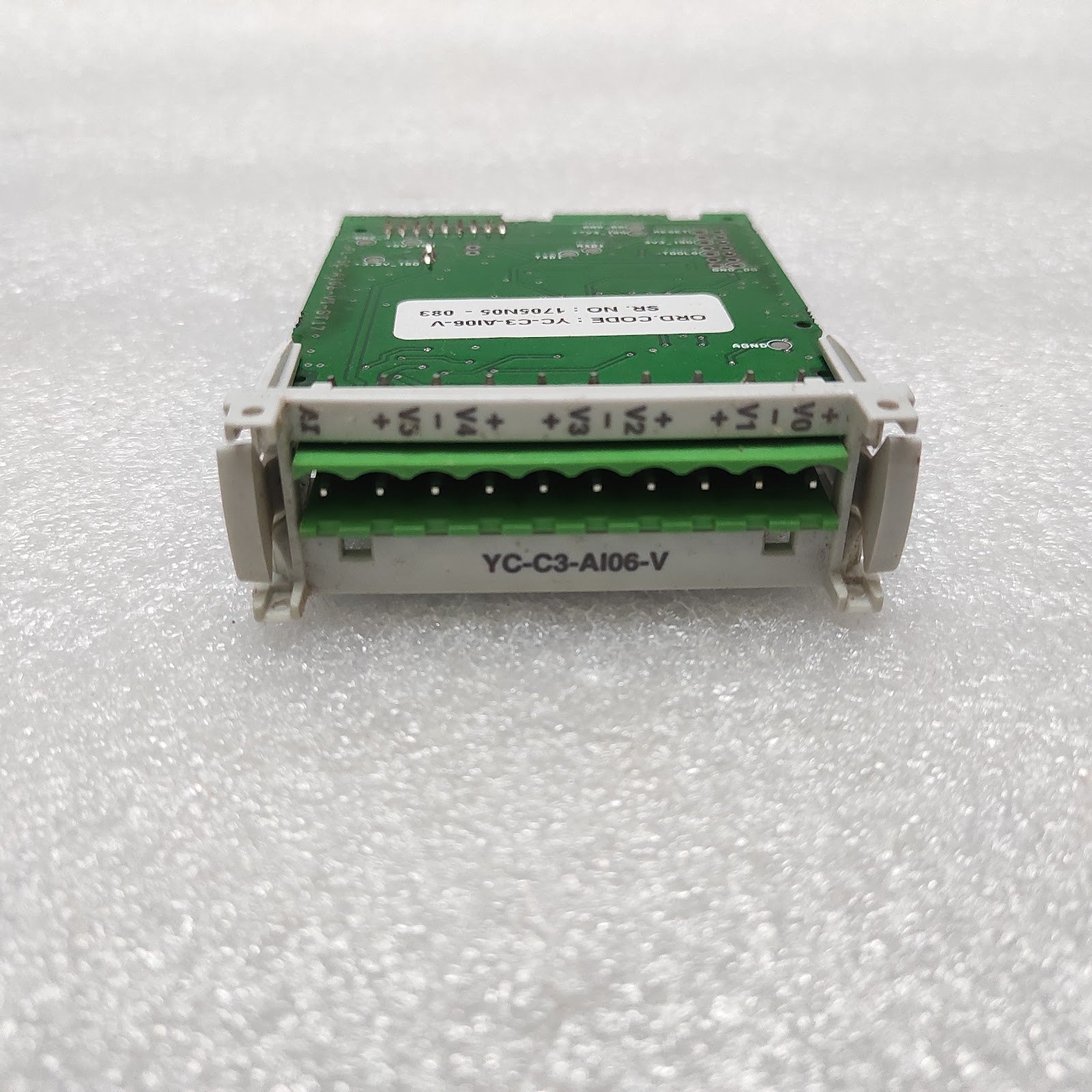 YC-EXP-02 24VDC YC-C3-AI06-V